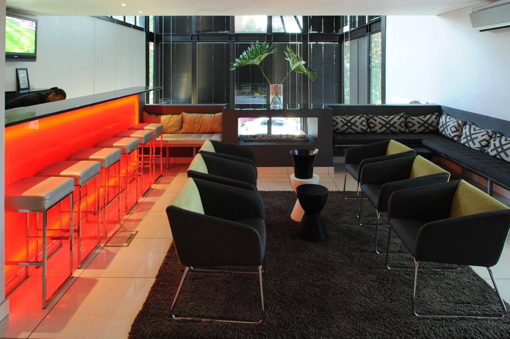 Aha Kathu Hotel Extérieur photo