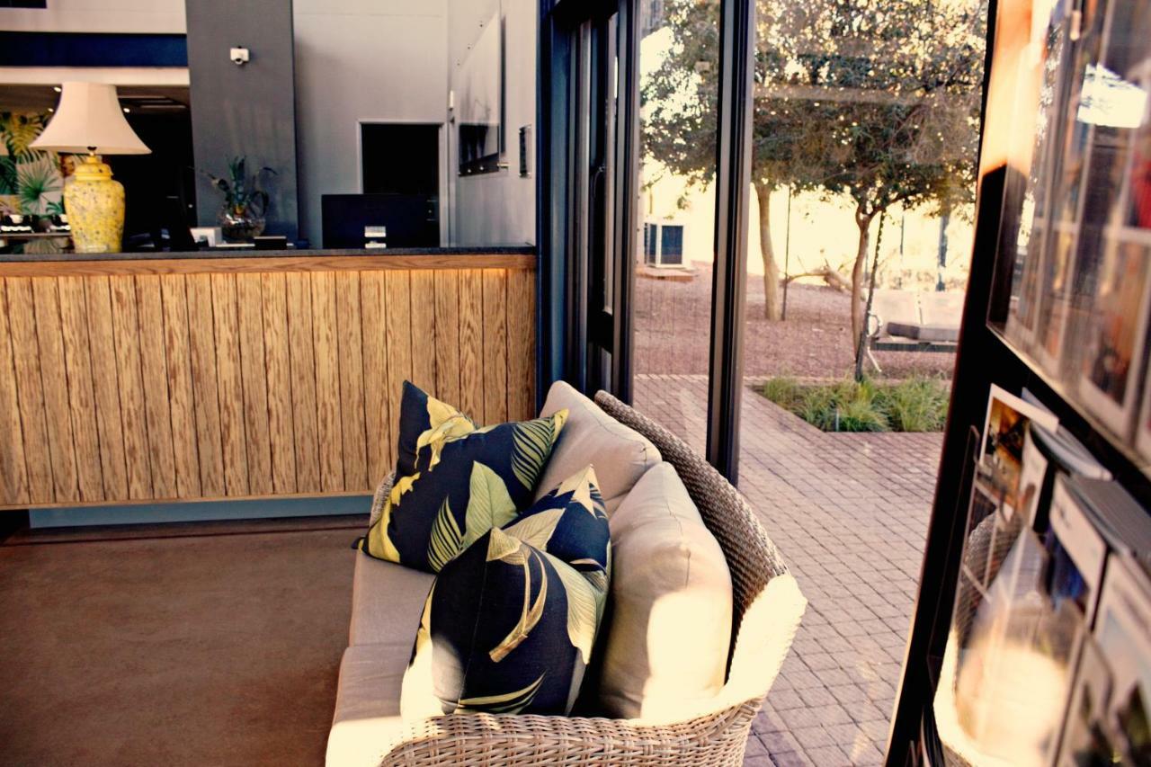 Aha Kathu Hotel Extérieur photo