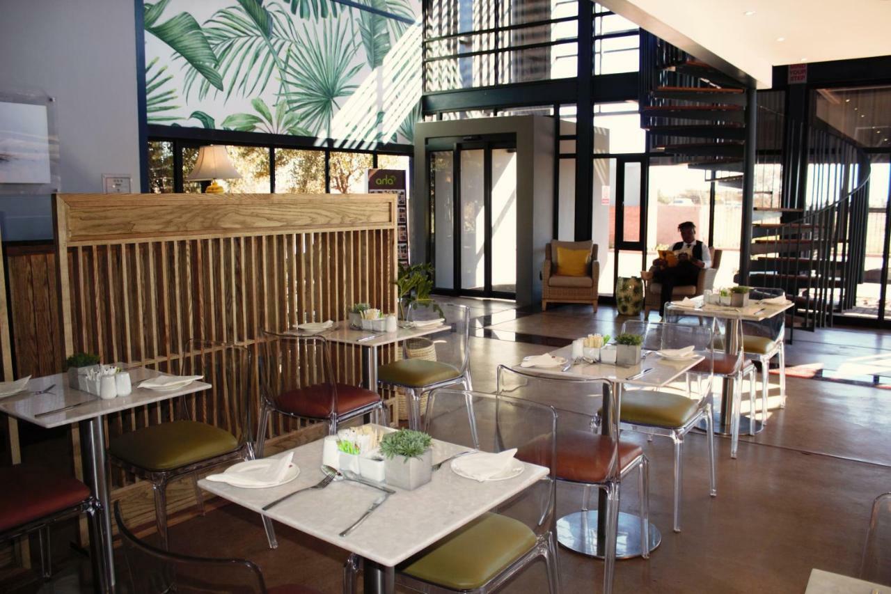 Aha Kathu Hotel Extérieur photo
